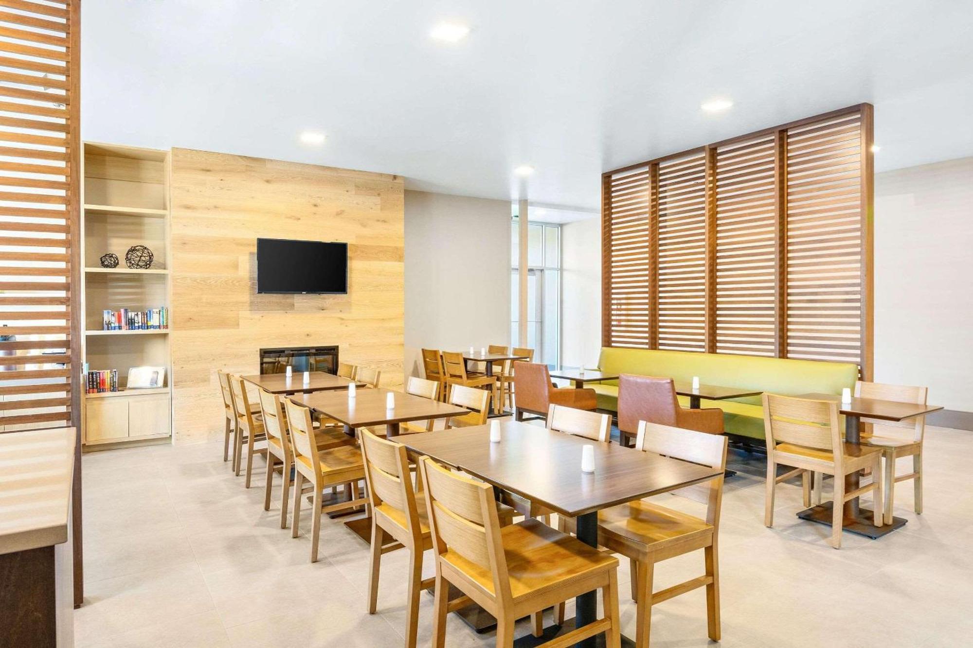 Country Inn & Suites By Radisson, Flagstaff Downtown, Az Exteriör bild
